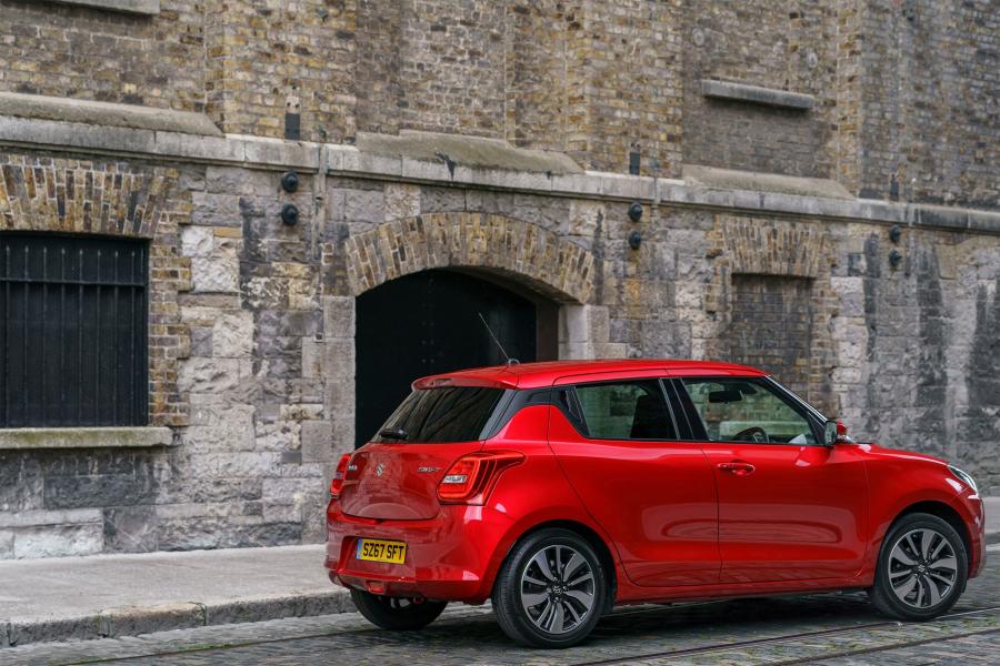  Suzuki Swift SZ5 2017 года  (UK) (фото 46 из 46)